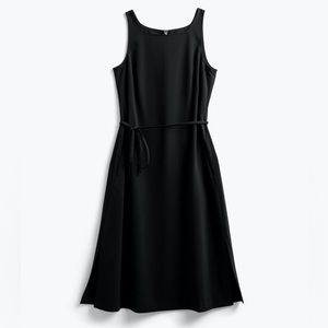 Swift sheath dress in black